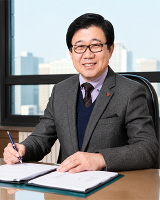 재단법인 이사장 전성수